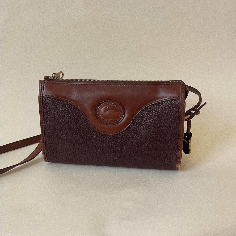 Dooney + Bourke crossbody (SOLD)
